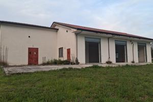 Immobile destinazione artigianale