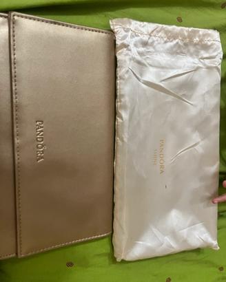 Pochette originale Pandora Shine