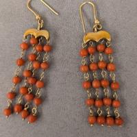 Orecchini oro 18kt con corallo 