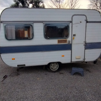 Roulotte vintage Adria 390T del 1982