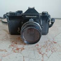 Macchina fotografica nikkormat anni 70