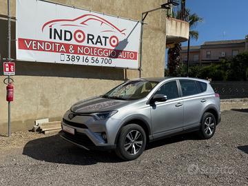 Toyota RAV 4 RAV4 2.0 D-4D 2WD Active