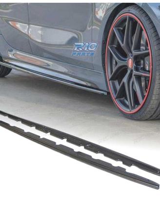 AGGIUNTO PARAFANGHI BMW F40 LOOK M