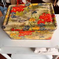 Vecchia scatola in latta Pernigotti