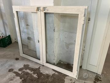 Finestre alluminio PVC per depositi e capannoni