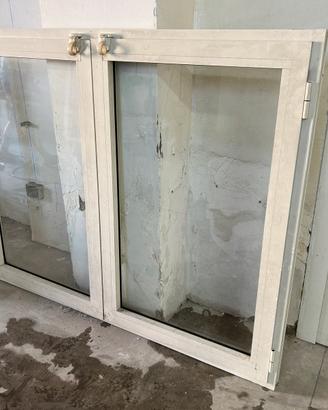 Finestre alluminio PVC per depositi e capannoni
