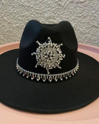 Cappello unico