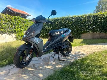 Malaguti Phantom 50cc f12r lc anno 2010