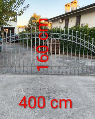 Portone scorrevole in ferro battuto 