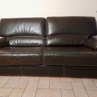 Divano in verapelle marrone scuro – 2 posti comodi