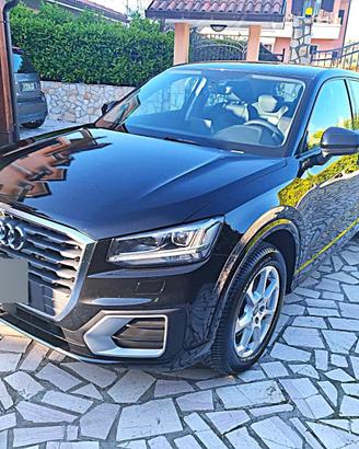 Q2 30 1.6 tdi Admired s-tronic