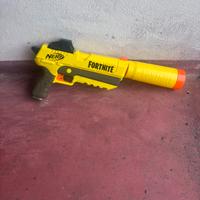 Nerf di fortnite pistola silenziata