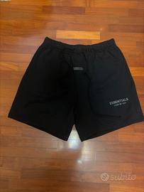 Essential Shorts Autentico