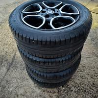 Cerchi in lega da 15 o 16 e gomme smart 453