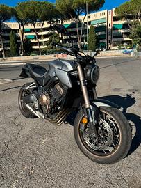 Honda cb 650 r
