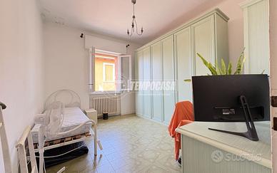 Bolognina via Lombardi Rif.26:Trilocale con Balcon
