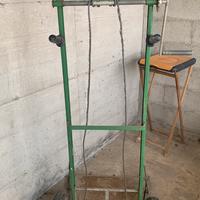 Carrello sollevatore con carrucola