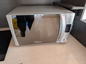 Microonde Candy con grill 30 litri 900 W