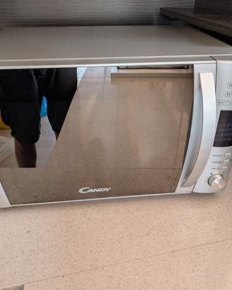 Microonde Candy con grill 30 litri 900 W
