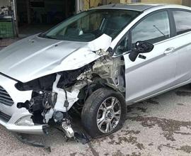 FORD Fiesta 1.5 TDCi TITANIUM INCIDENTATA