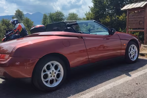 Alfa Romeo GTV 916 Spider
