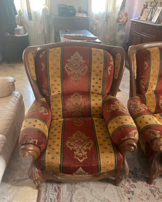 2 Poltrone vintage stile barocco