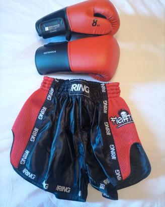 Guantoni + pantaloncini