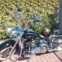 Harley Davidson Deluxe stile chicano / vicla