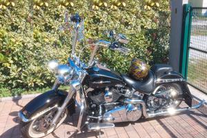 Harley Davidson Deluxe stile chicano / vicla