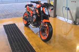 ktm 890 duke gp 2022