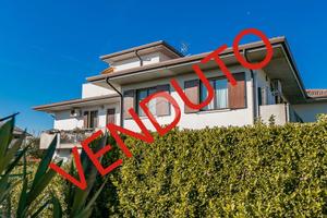 3 LOCALI A SOMMACAMPAGNA