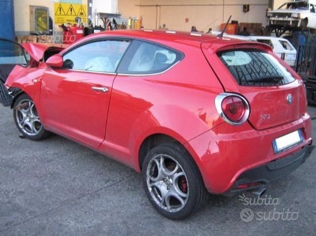 DealOk | Tappetini Alfa Romeo Mito (Serie 2008 - oggi) 4 pezzi rica