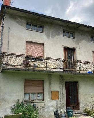 Immobile in asta di 358 m² con 5 locali a Varmo