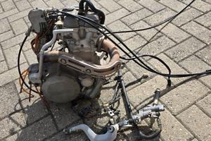 motore yamaha yz250f  anno 2005