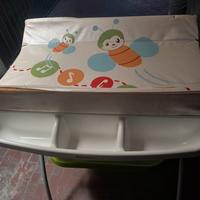 fasciatoio con vaschetta bagnetto