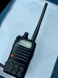 Yaesu FT-10R