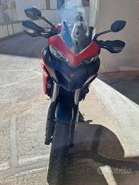 ducati multistrada  950 red