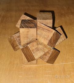 Soprammobile in legno
