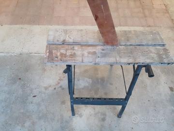 Cavalletto con morsa