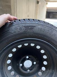 Gomme invernali 165/70 R14 81 T