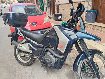 Suzuki DR big 800