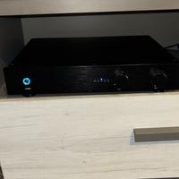 Amplificatore integrato hi end