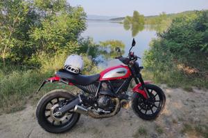 Ducati Scrambler Icon 800