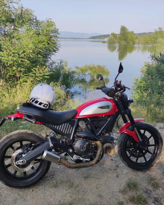 Ducati Scrambler Icon 800