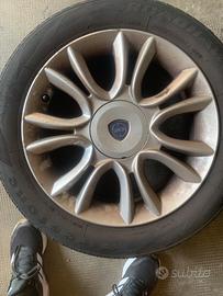 4 cerchi 16 pollici lancia fiat