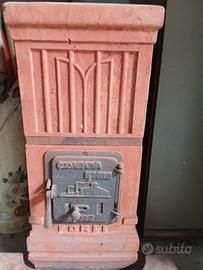 stufa in terracotta