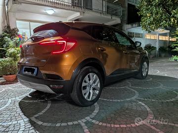 Captur Plug-in Hybrid, 