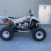 Suzuki LTZ 400