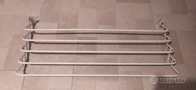 Stendibiancheria da parte - lavanderia 