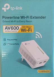 TP-Link TL-WPA4220 Powerline WiFi Extender AV600